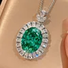 Pendentif Para vert avec chaîne Chopin