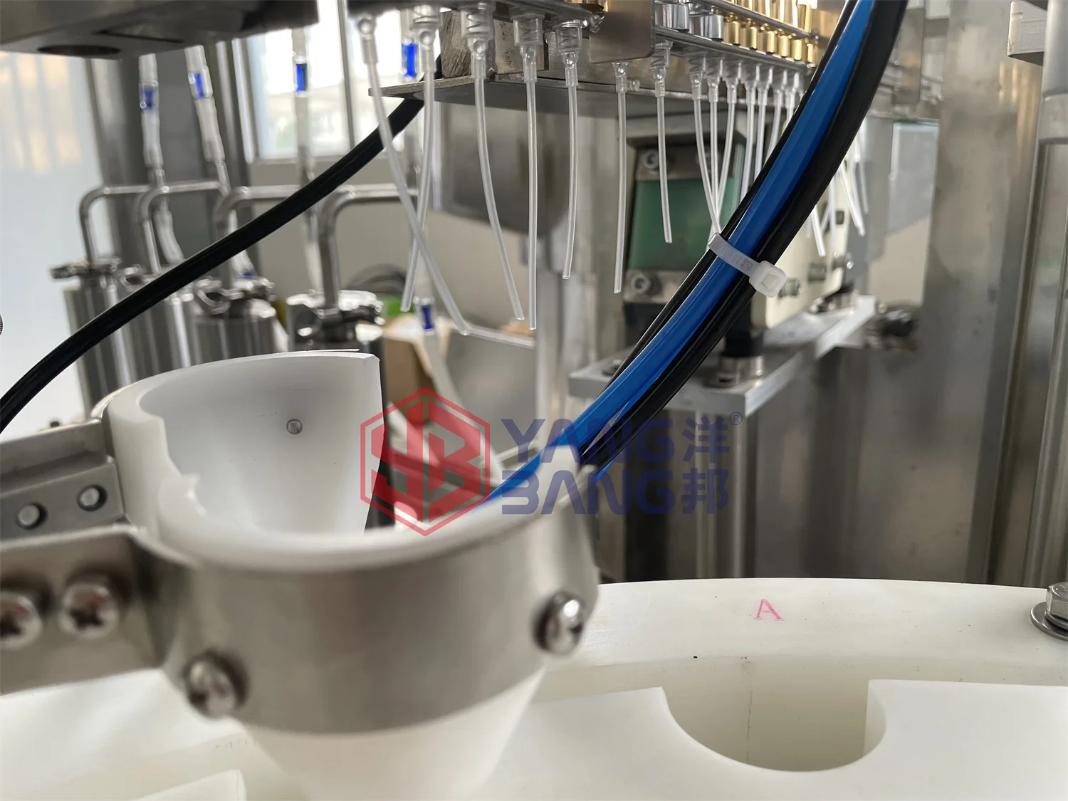 Machine De Capsulage Manuelle Réglable En Acier Inox – Pour Flacons Parfum 2ml à 20ml, Sertisseur Bouteilles Pulvérisateurs Parfum & Huiles Essentielles