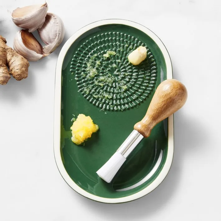Oval Kitchenware Green Custom Ceramic Garlic Plate Porcelain Garlic Grater for Home Kitchen
