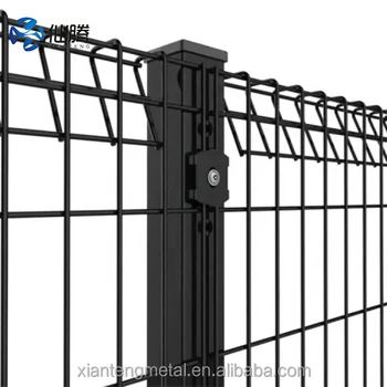 2025 Hot Selling High Quality BRC Coated Roll Top Fence Malaysia Trellis Design Decorative Rail Fencing for Garden 3D Modelling
