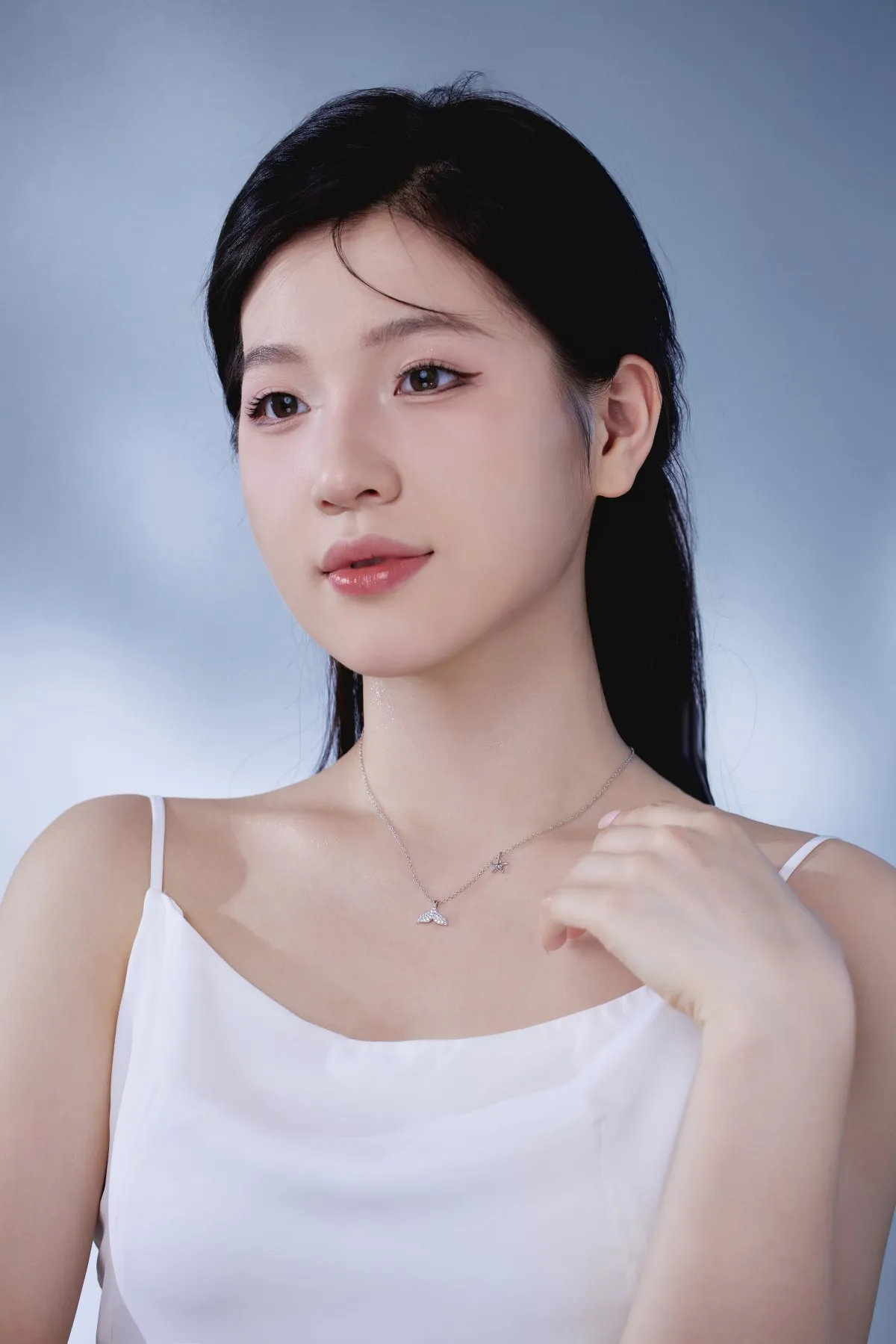KAKODIY Elegant 18K Gold Plated Jewelry Zirconia Necklace 925 Sterling Silver Star Mermaid Fishtail Charm Pendant Women's Necklace detail 4