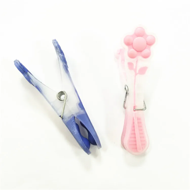 Colorful and Flower Design Set of 12pcs Plastic Clothespin Set Big Plastic Clothes Pegs with Soft Grip