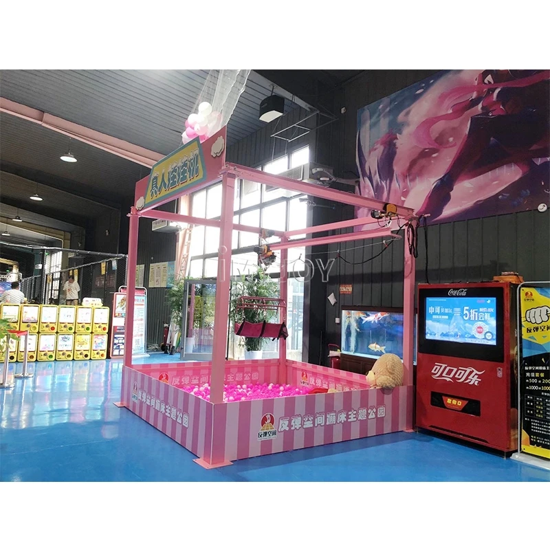 Hot Sale China Factory Amusement Park Electronic Vending Arcade Real Human Claw Machine