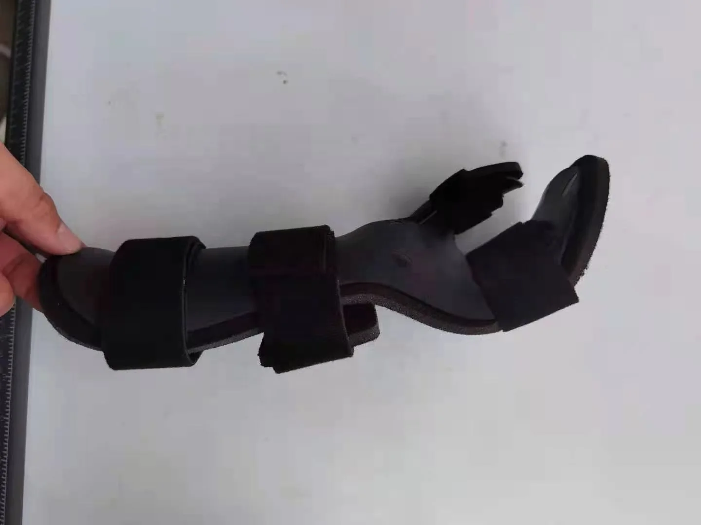 Scurnhau Stroke Resting Hand Splint, Finger Separation Carpal Tunnel Wrist Brace Night Support, Hand Immobilizer for Muscle Atro