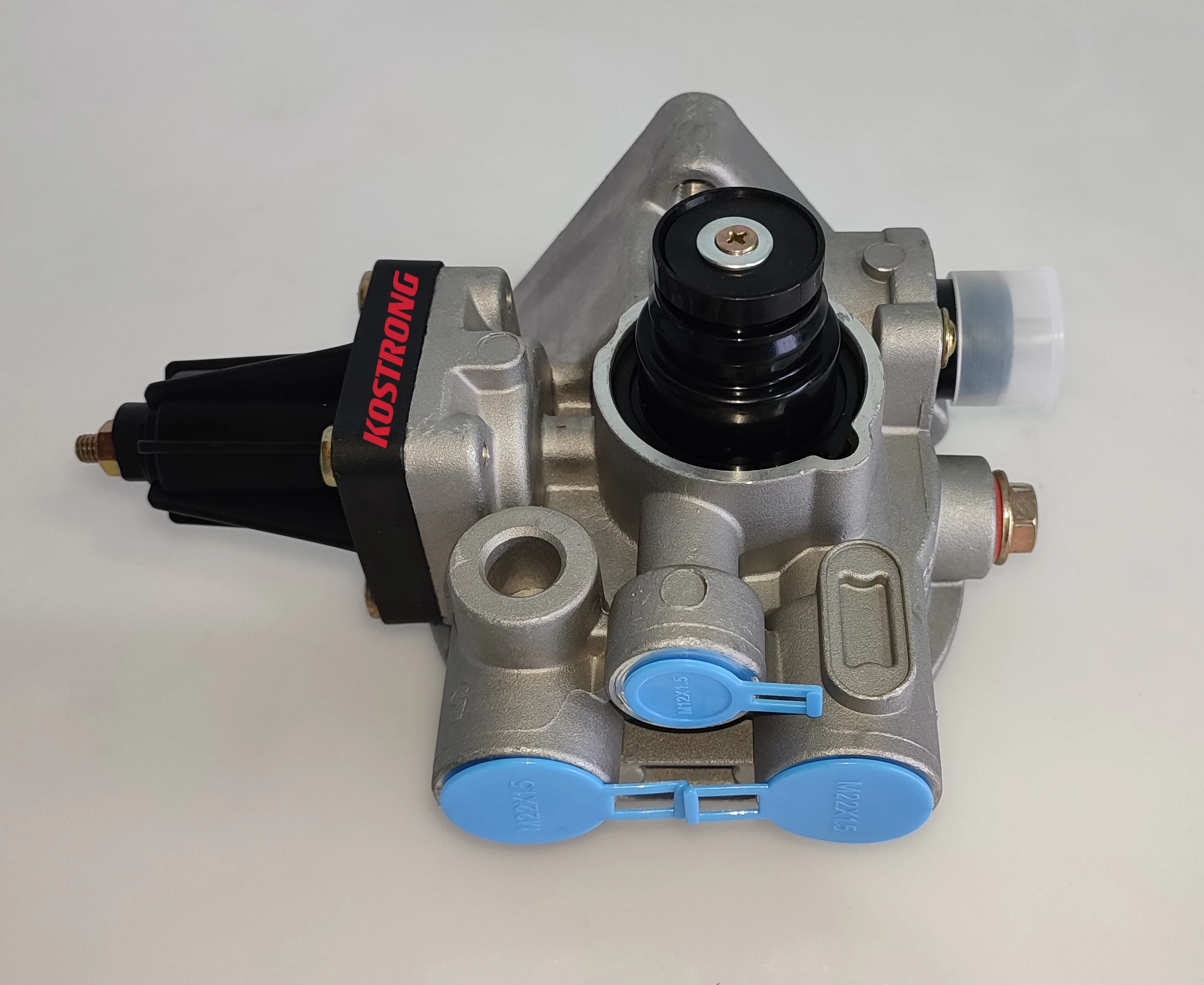 Air Brake Valve Factory Supply Truck parts Air dryer seat  