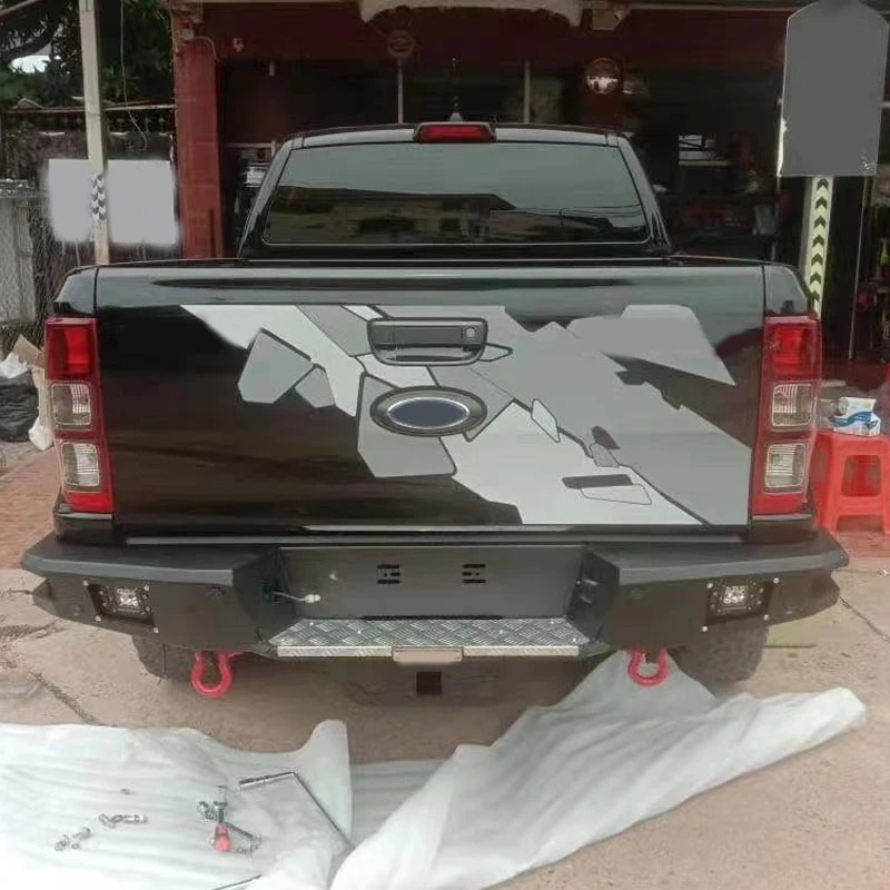 Custom Design 4x4 Steel Car Front Bumper Guard Bull Bar for Toyota Hilux Vigo Revo Rocco Tundra Tacoma Ranger F150 Navara Np300