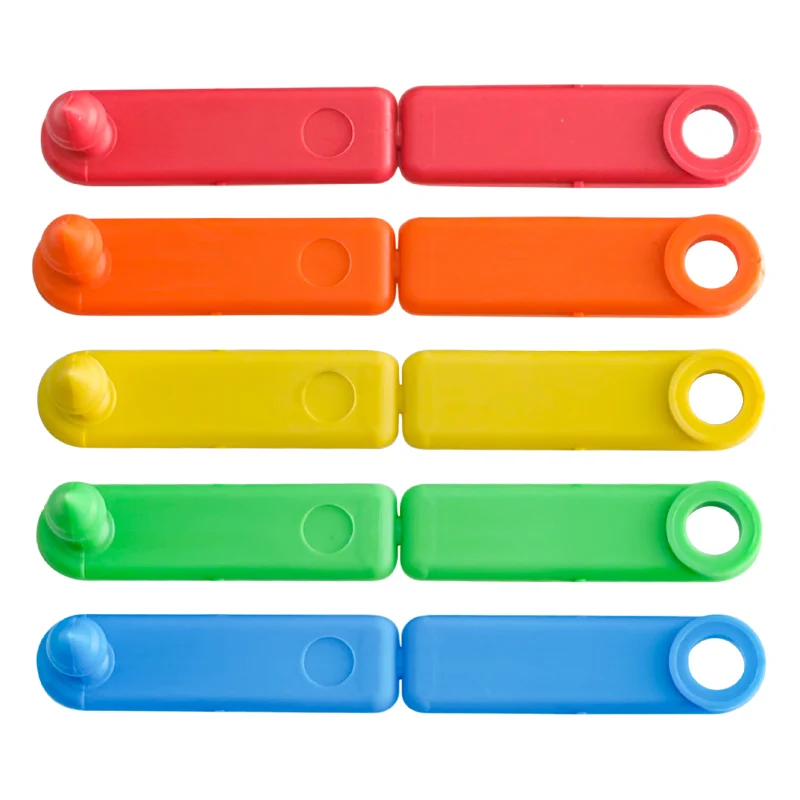 Etiquetas para orejas BLUEWORTH de tamaño mini, de una sola pieza, para cabras y ovejas, 20 unidades por juego, de plástico, nuevas, en 5 colores diferentes.