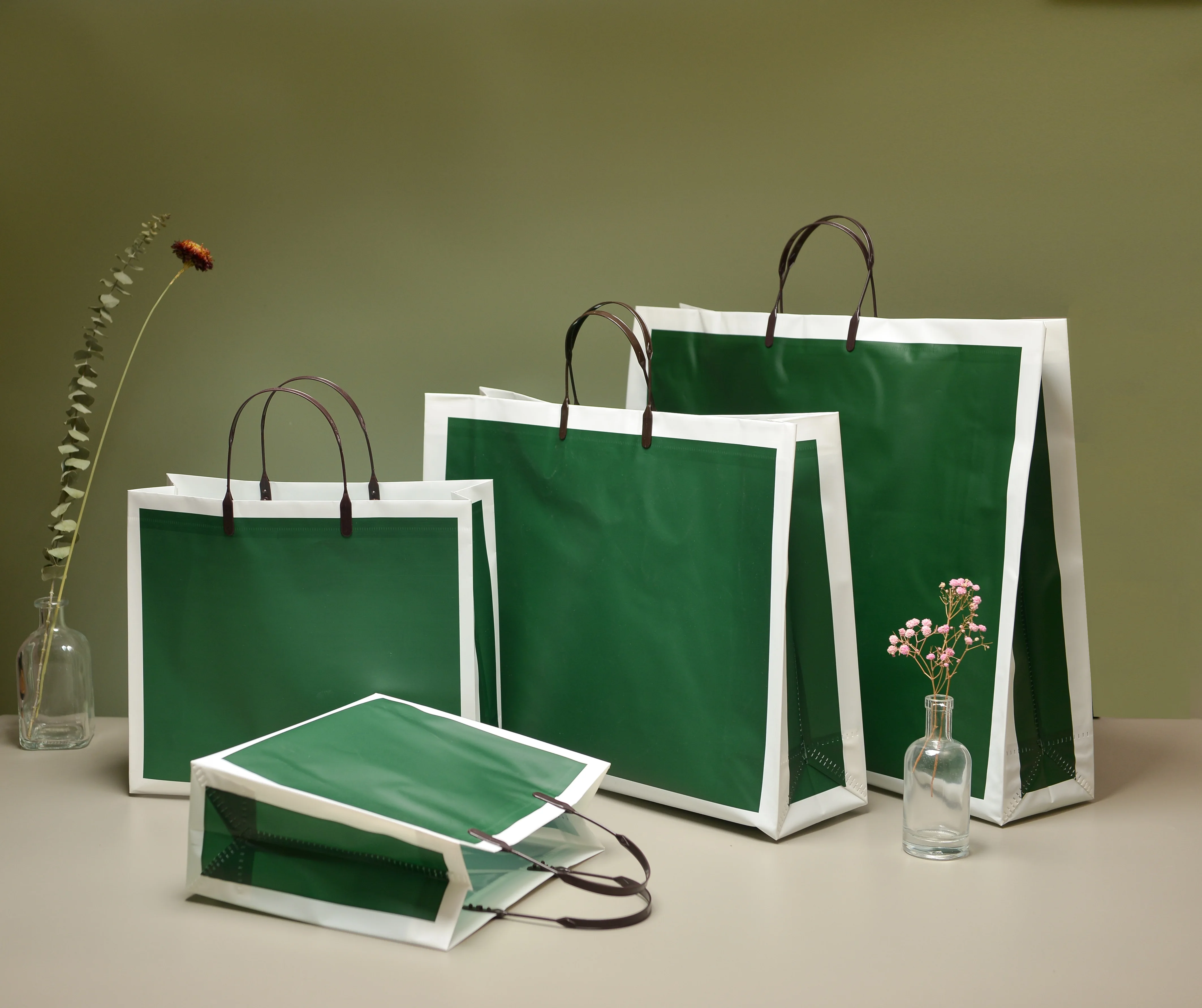 product custom logo designer side gusset plastic shopping bags with handle soft hardness gift bags for clothing  shoes-7