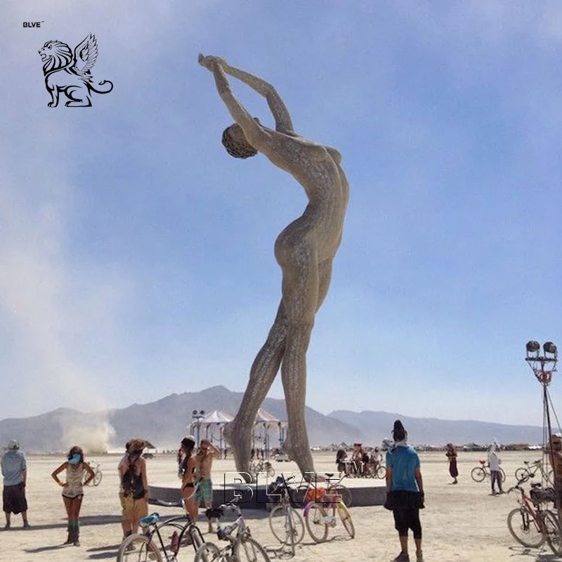 BLVE Large Art Abstract Outdoor Garden Decoration Metal Statues Stainless Steel Woman Kinetic Sculpture With Fire