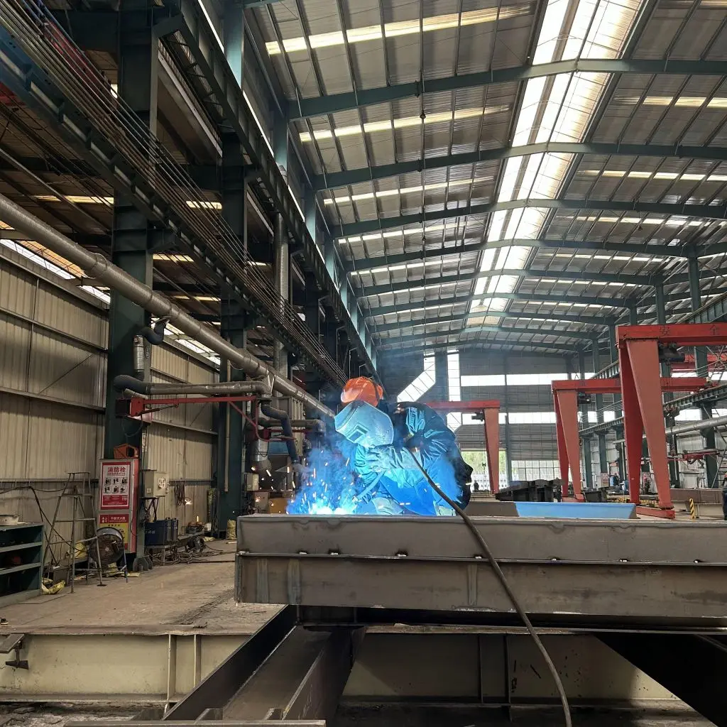 Steel Structure Workshop with Overhead Crane