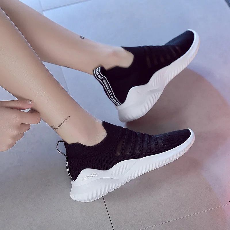 2019 модные удобные повседневные женские кроссовки на плоской подошве; Легкие дышащие сетчатые кроссовки для бега