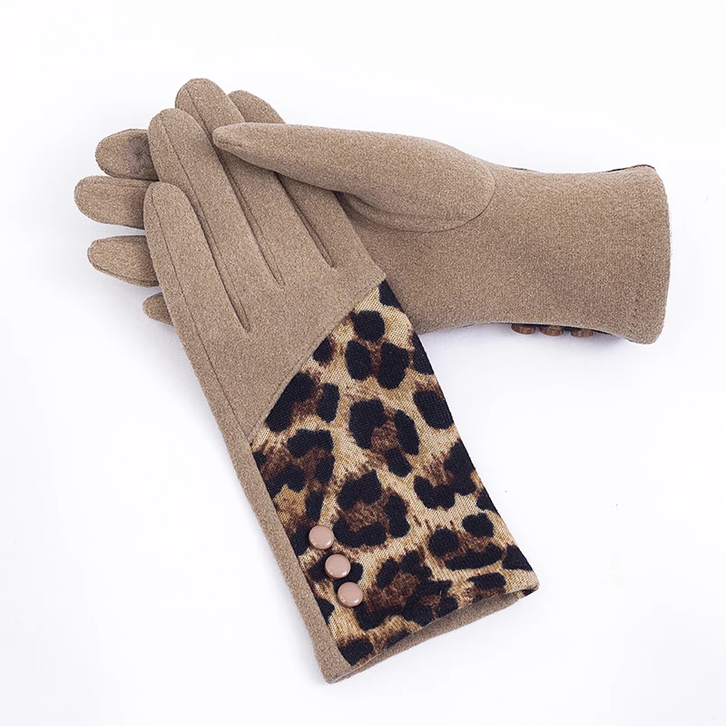 leopard print isotoner gloves