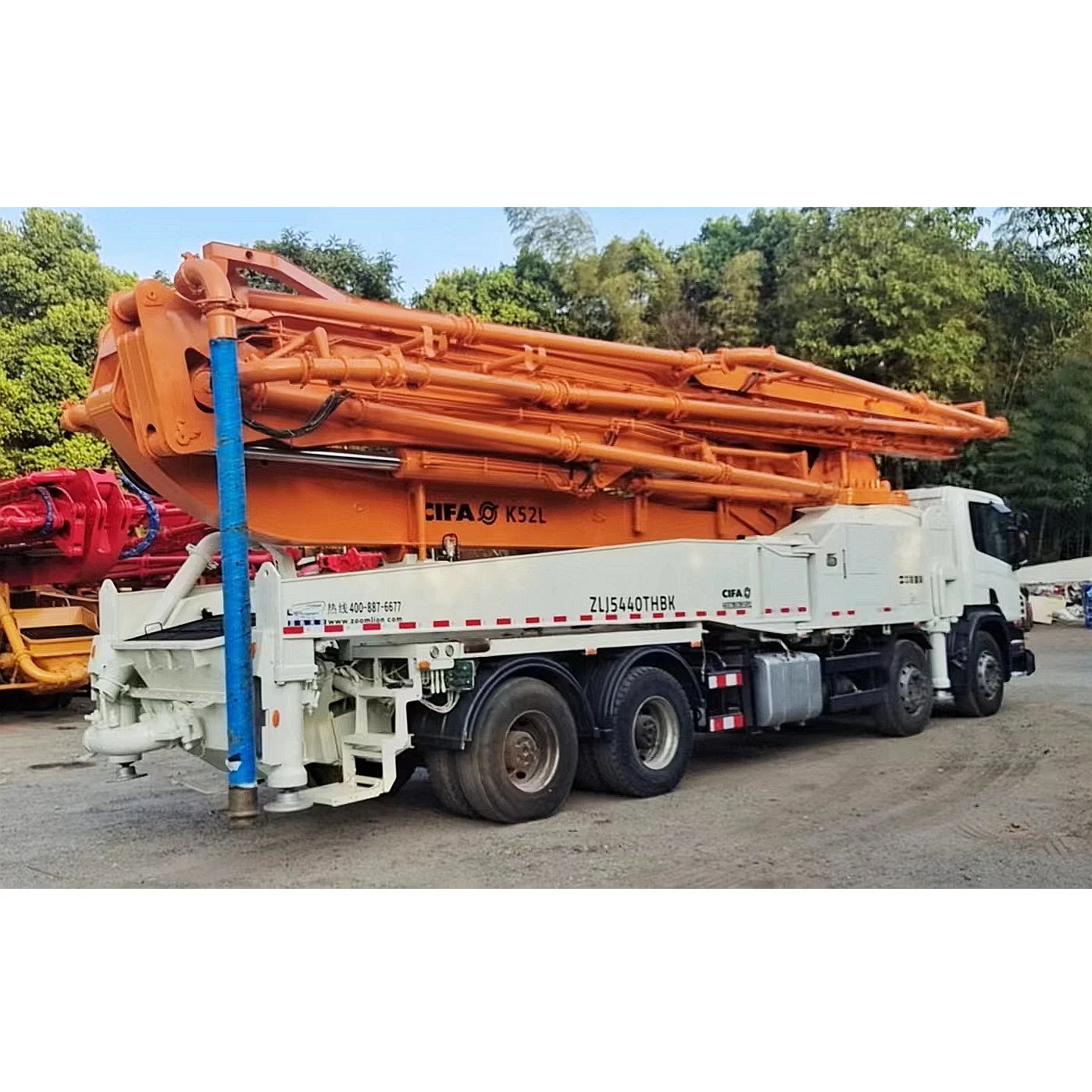 Functions Working Well Renew 8x4  Concrete Pump Truck with CIFA 52M Pumping Boom