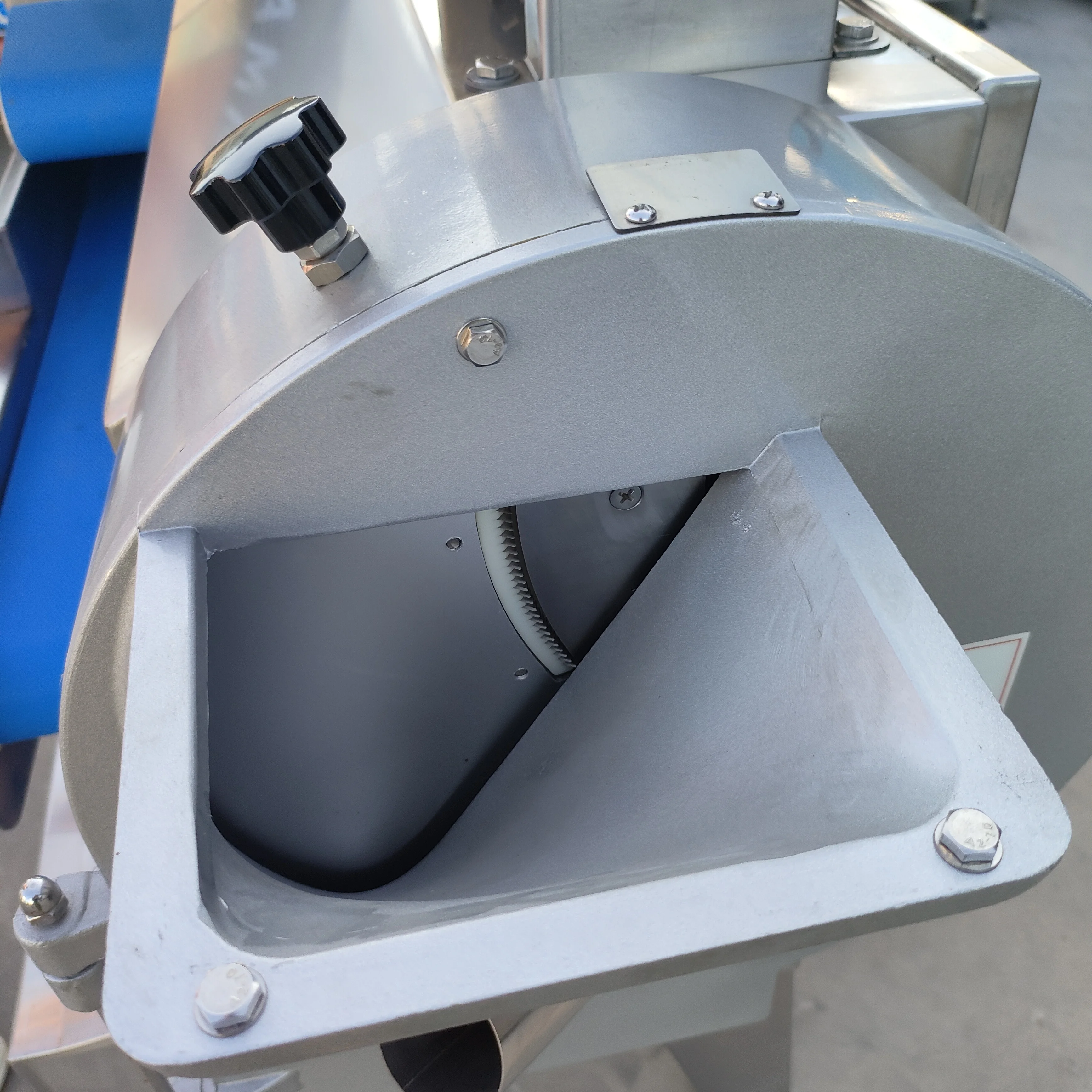 Hot Sale Commercial Electric Food Chopper Vegetable Cutter for Fruits and Vegetables Nut and Potato Dicing Machine
