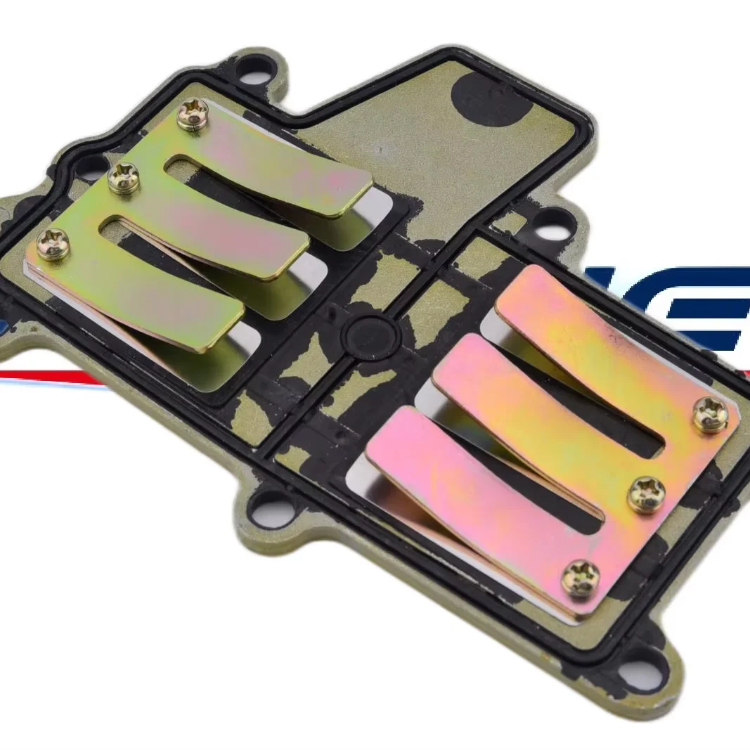 Suzuki Outboard Engine Parts - 13150-90L20 Valve Assy Reed