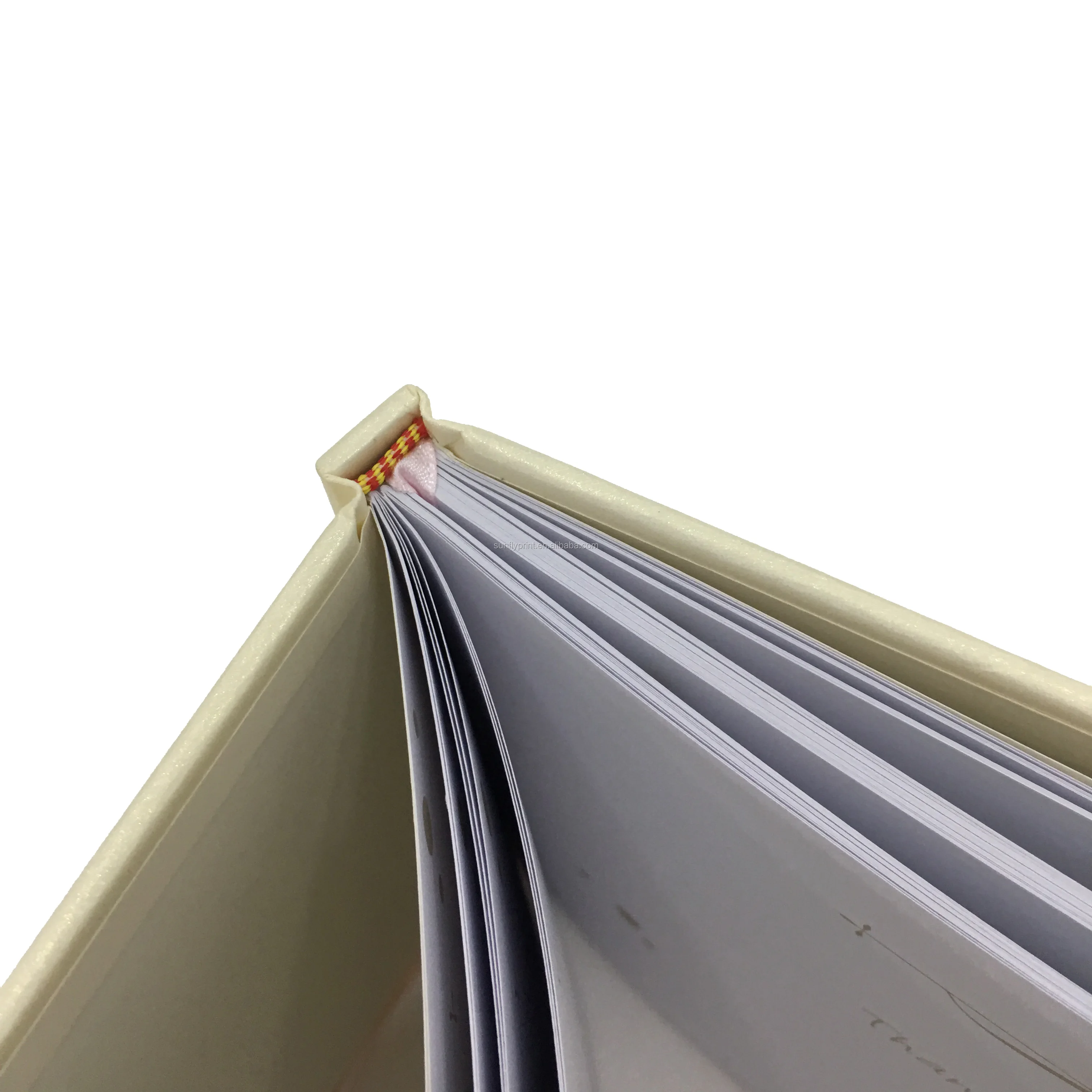 
Индивидуальная печать на свадебной гостевой книге 