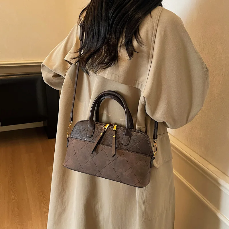 New Fashion Handbags Light Ladies Leather Casual Bags Ladies PU Leather Handheld Crossbody Women's Bag