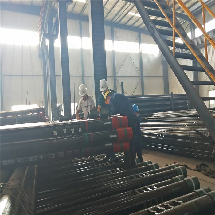 API 5CT Tubing PUP JOINT / Tubing Pipe With Coupling 2.3/8" J55 EU 10FT Coupling and Plastic Pipe Flange Black Painted Round