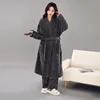 One size fits all (top)
