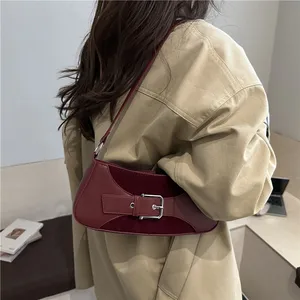 High-End Trendy Crossbody Handbag With Unique Letter Logo Elegant Design for Women Fashion Casual and Business Leisure