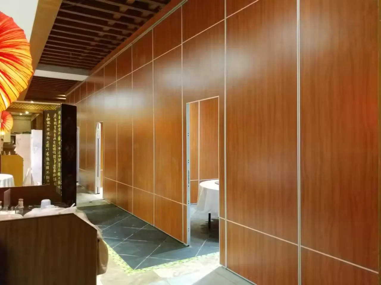 Acoustic Movable Partition Wall Size Folding Partition Wall Price for Hotel Hall