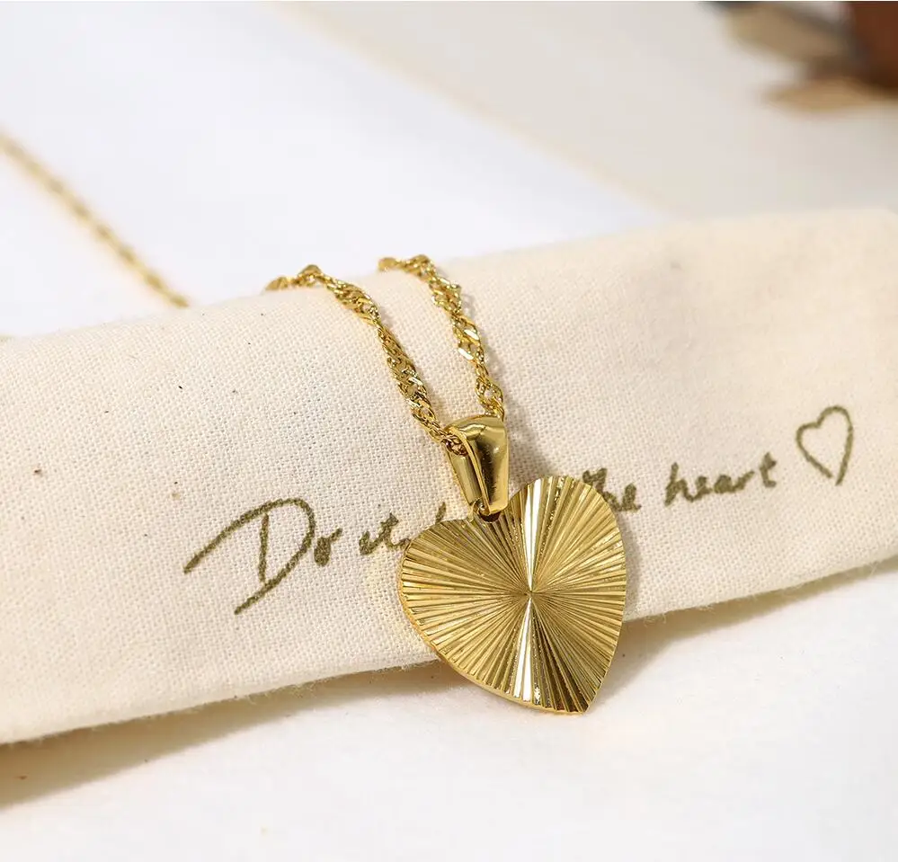 Heart Pendant Necklace