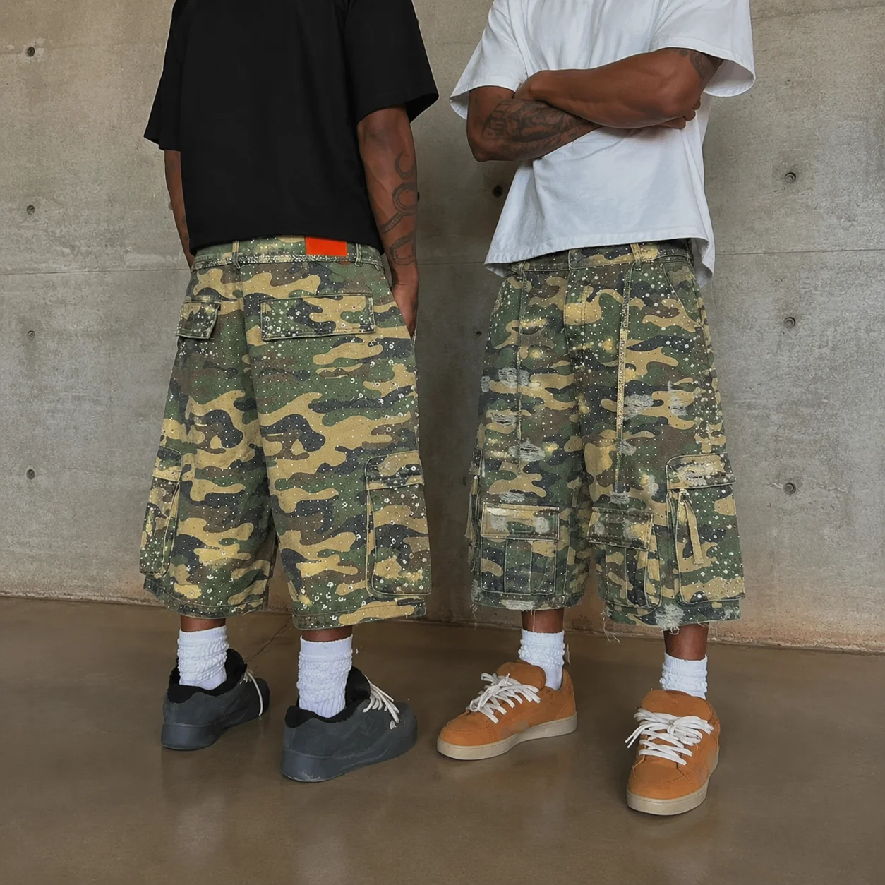 High Quality Custom Men's Loose Camouflage Pearl Cargo Shorts Durable Wide Leg Denim Sweat Run Vintage Straight Casual Jeans gallery 5