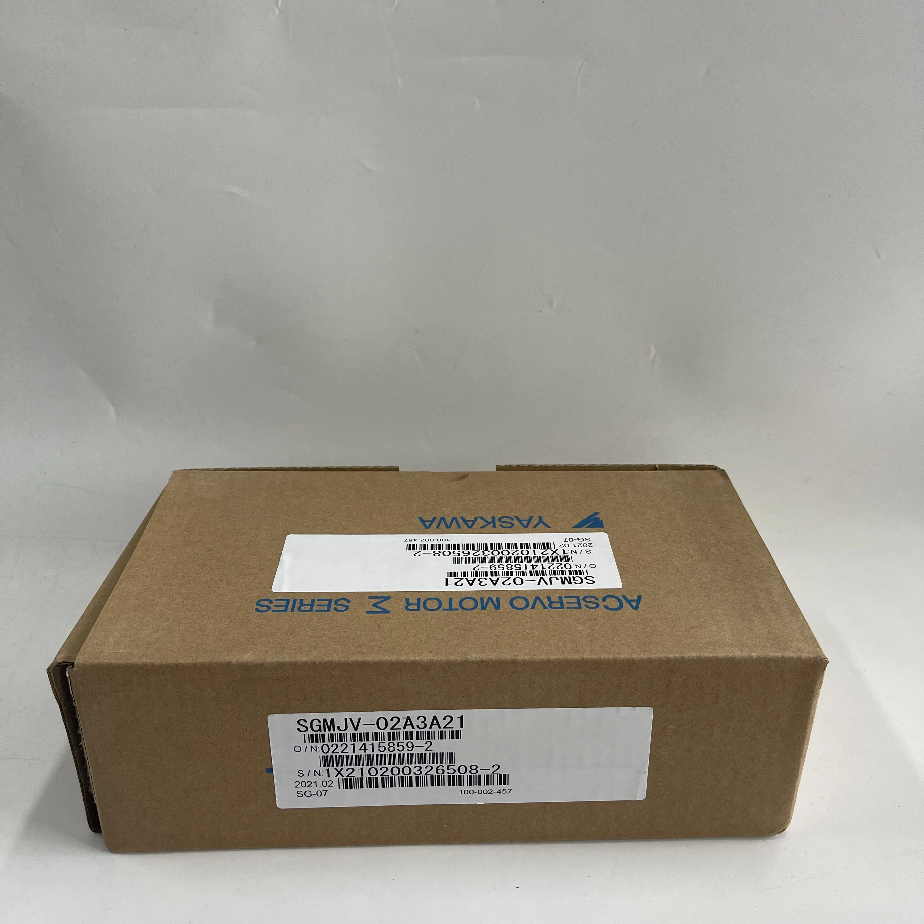 Yaskawa AC Servo Motor SGMJV-02A3A21 Yaskawa AC Servo Motor SGMJV-02A3A21