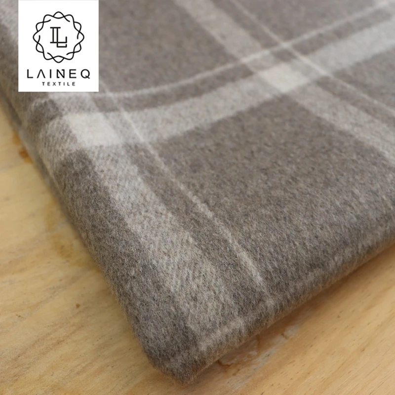 2023 тонкая и красиво сделанная шерстяная текстильная Двусторонняя серая Клетчатая Шерстяная ткань для зимнего пальто 70% шерсть
