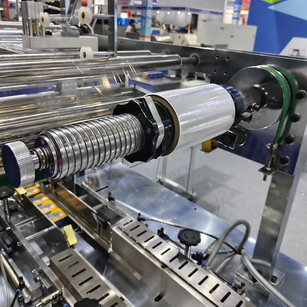 BTB-400 High Speed Automatic Cellophane Wrapping Machine for Mask Soap Cosmetic Box Wrapping