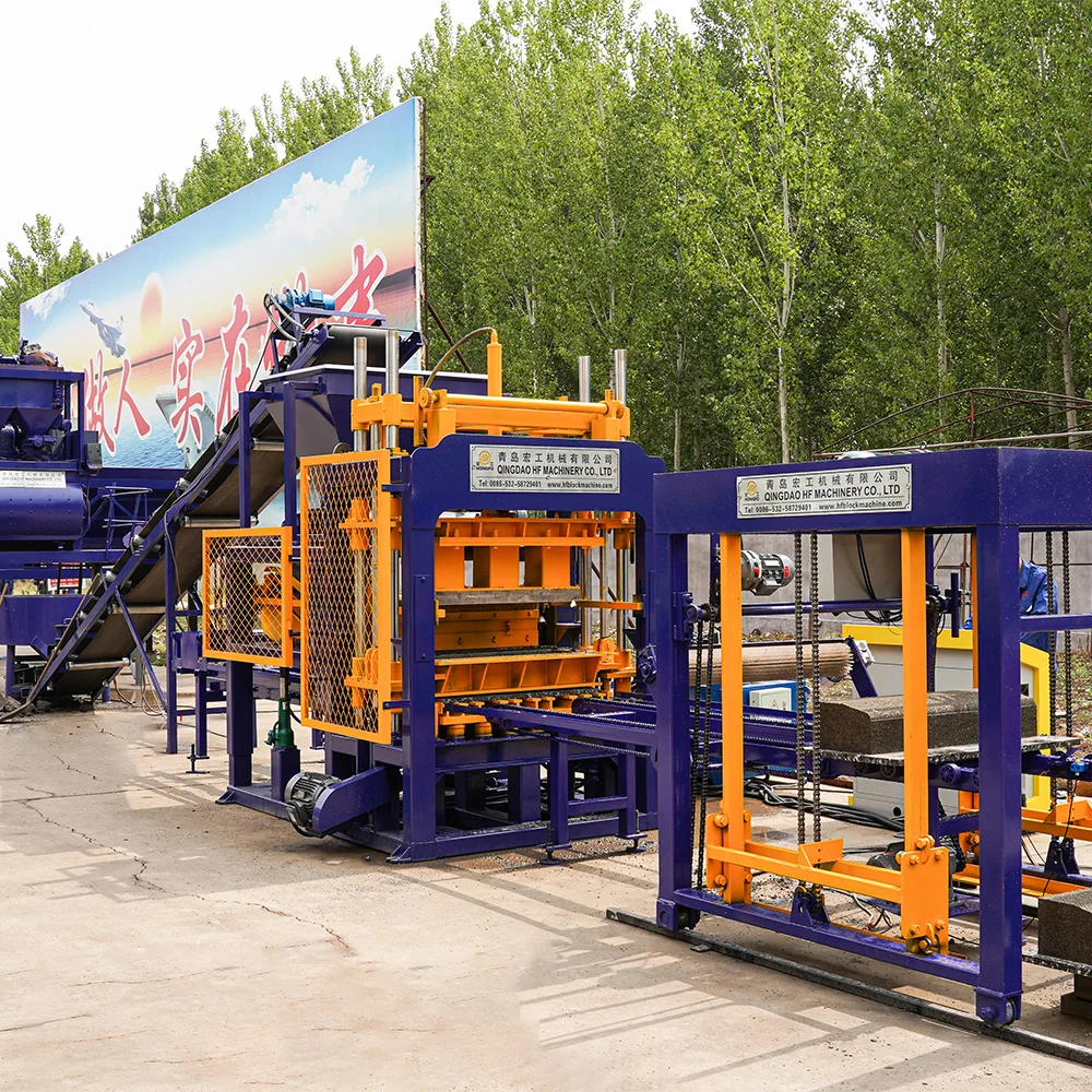 QT5-15 Interlocking Brick Machine Foam Concrete Blocks Maker With PLC Core Components & Engine Pump for Cement Raw Material