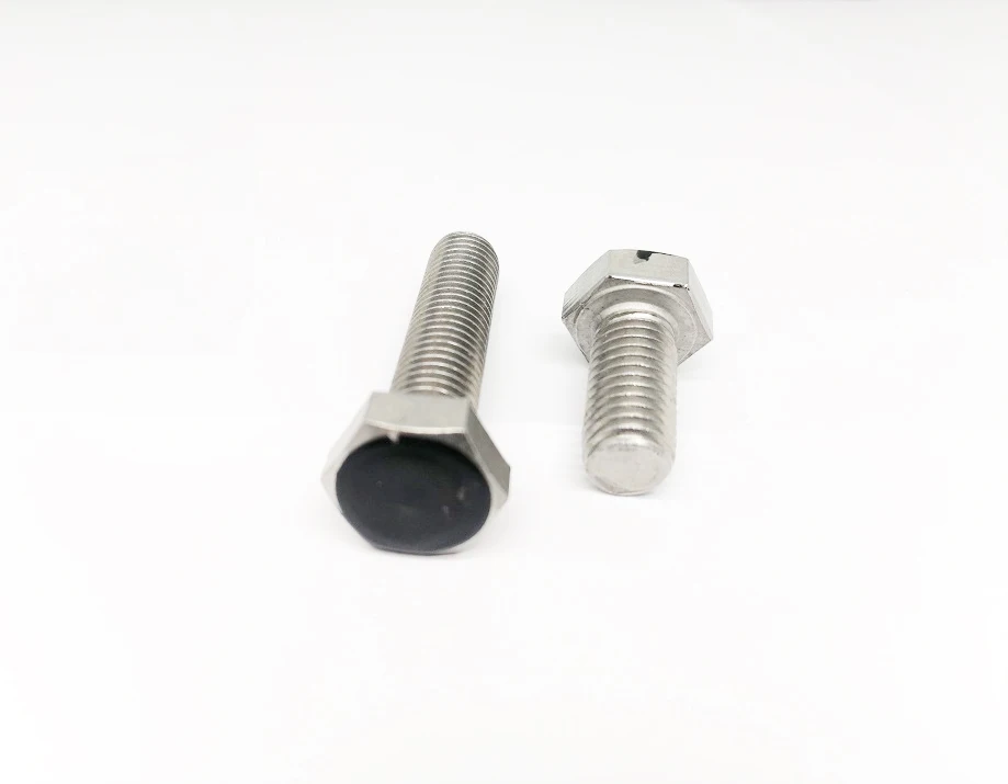 Industrial Screw/Bolt Tag 304 Steel UHF Tag RFID Micro Chip Screw for Metal Equipment Tracking