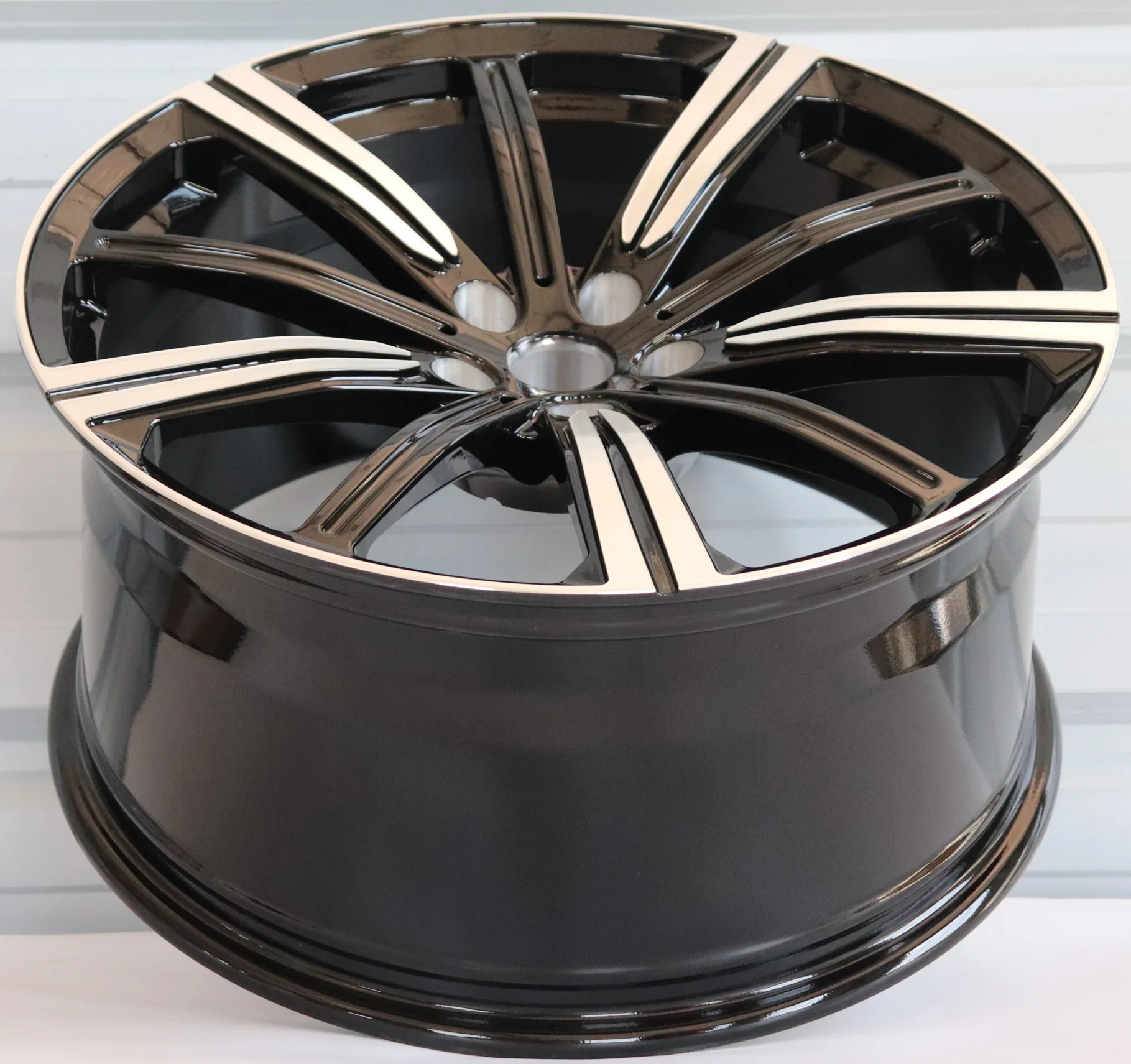 2024Customized Hot Design 17-24inch 5x114.3 5x120 Deep Concave Passenger Car Wheels Aluminum Alloy Forged Wheels for Luxury Car - Image 5