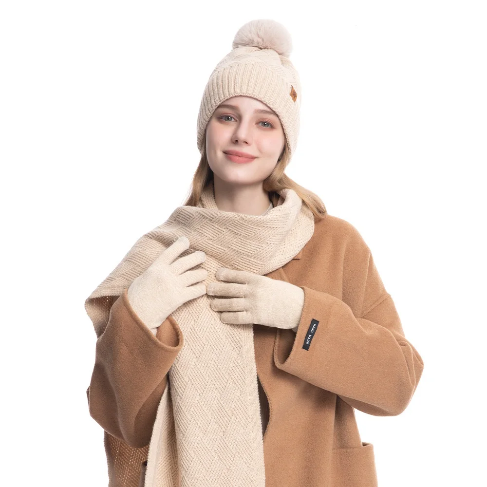 3pcs/set Winter Beanie Hat Scarf Touchscreen Gloves Set for  display picture 1