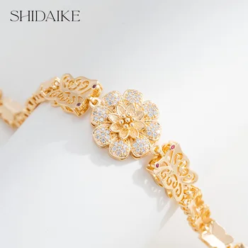 Ladies Unique Princess Cut Diamond Tennis Bracelet 18K Gold Plated Jewelry Brass Zircon Jewelry Fashion Boutique Copper Design