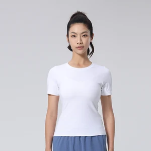 Quick Drying Slim Fit Solid Color Sports Running T-shirt Fitness Workout Pilates Yoga Top Women's Short Sleeves Fitness T-shirts