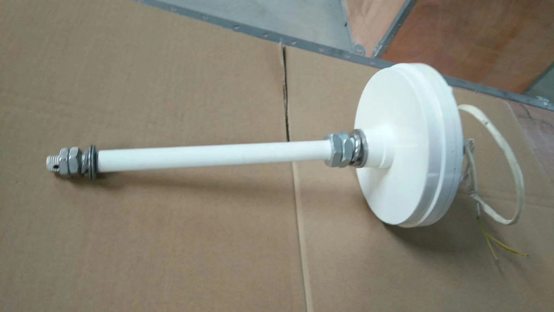 10W-100W Disc Type Vertical Permanent Magnet Generator 3 Phase AC 12V 24V Soft Pack Plywood Case 3-Way Wind Generator