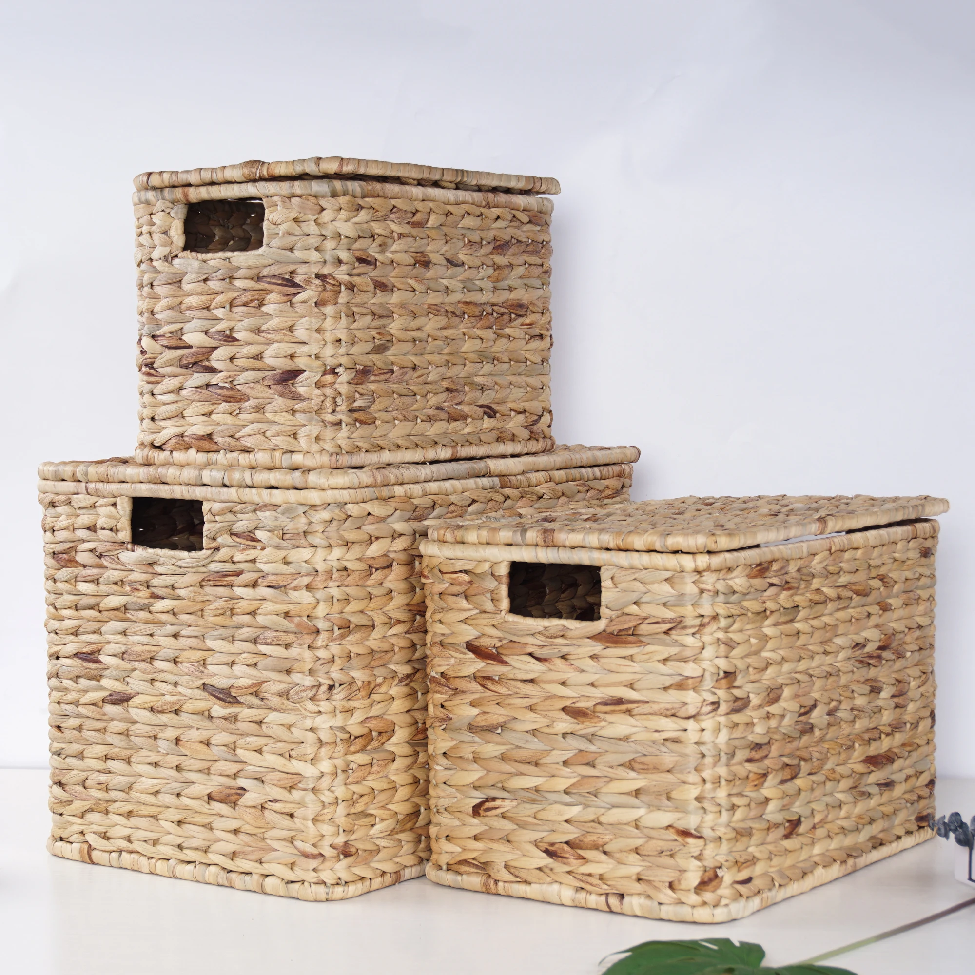 XH Set of 3 Rectangular Water Hyacinth Decorative Handwoven Storage Trunk