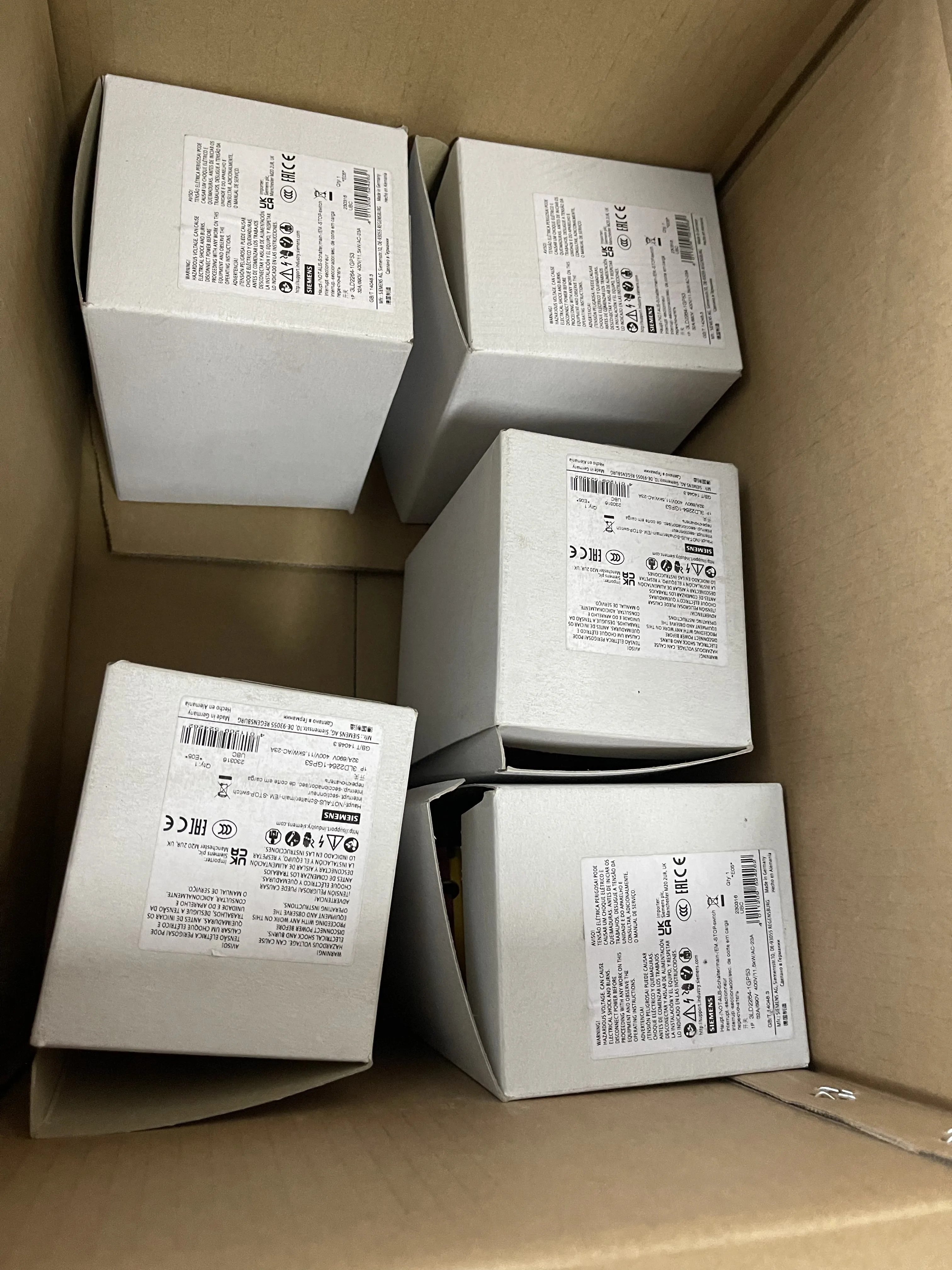 Siemens Main Switch / Disconnector 3LD2264-1GP53 Siemens Main Switch / Disconnector 3LD2264-1GP53