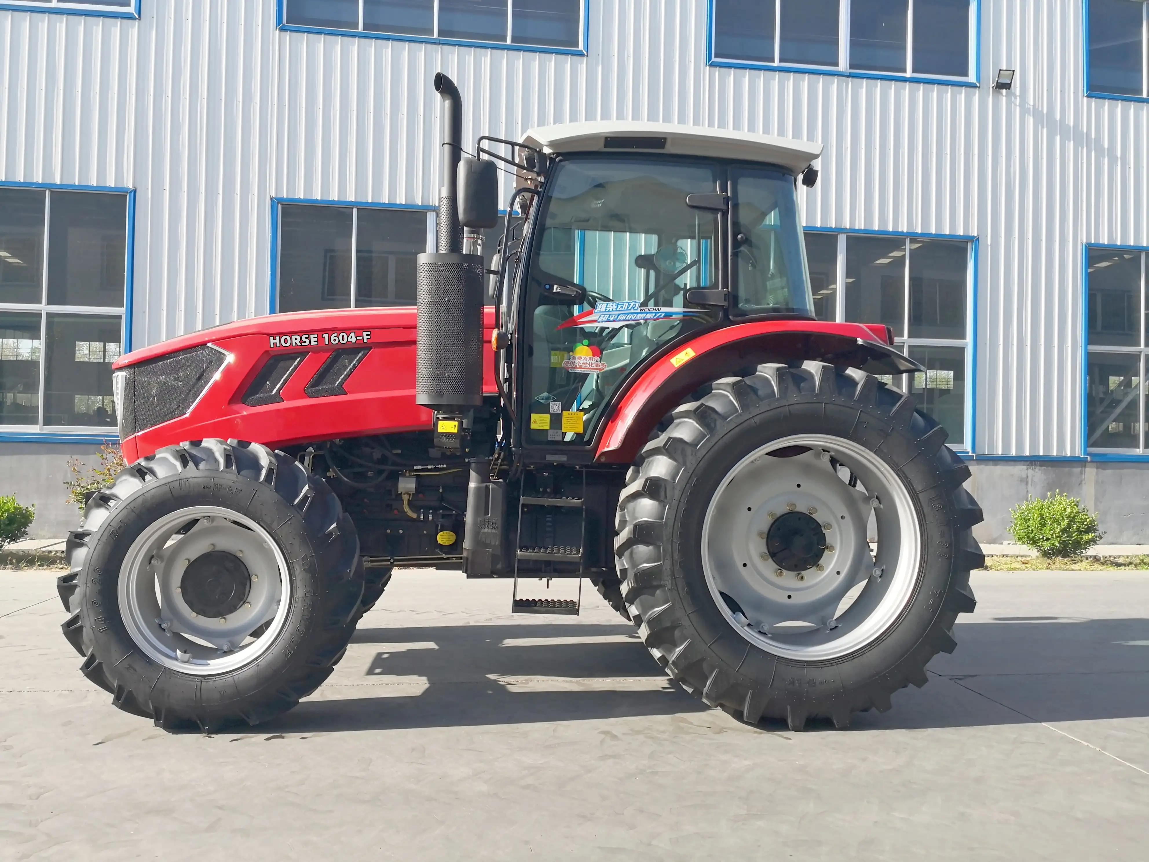Zen Noh ZL 1501 Mini Farm Tractor 150hp - Ideal for Agricultural