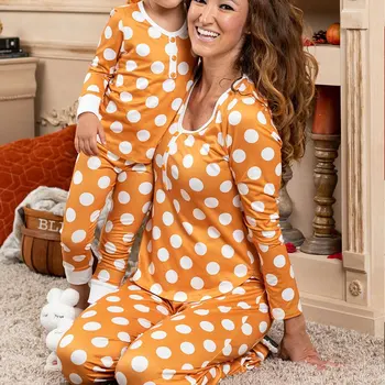 Wholesale mommy and me outfits 5 SIZE 8 PATTERN full Sleeve sets Pajama printing Christmas Mommy And Me sleepwear