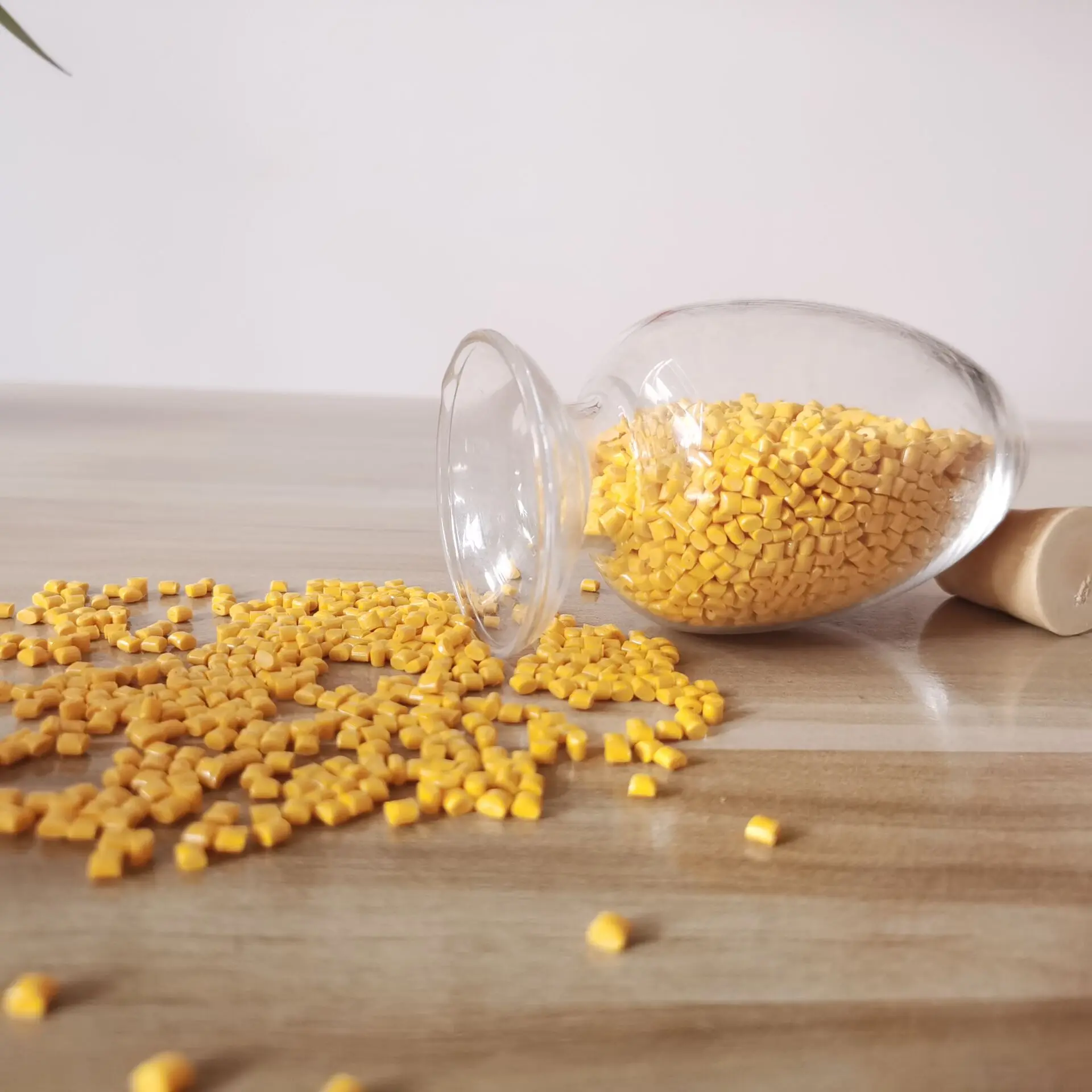 Легкая Печать PC ABS огнестойкая Желтая Смола пластиковое сырье PC ABS гранулы