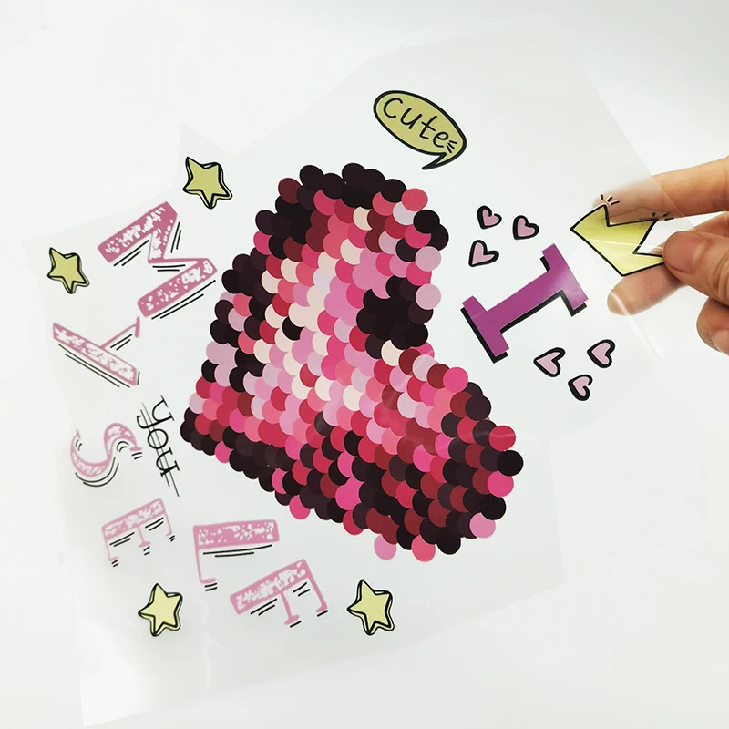 Small MOQ Heart Flower Love Pattern Heat Transfer Printing Ready to Press on Shirts Cheap DTF Valentines Day PET Material