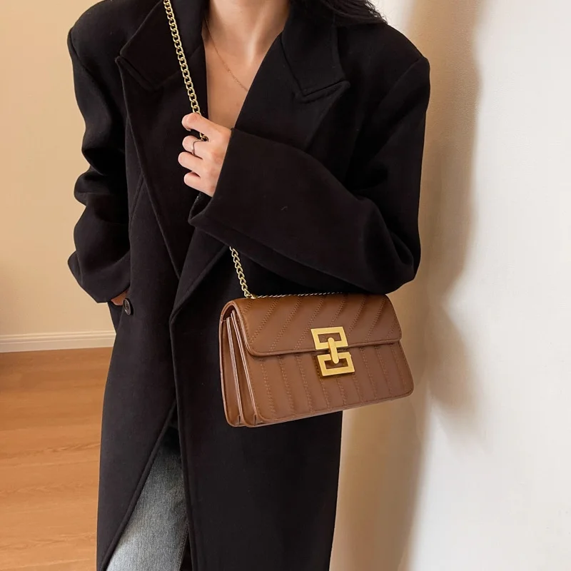 2026 Trendy Designer PU Leather Chain Purse