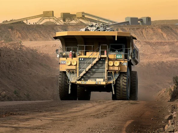 2023 High Quality Mining Truck 793D for Sale with Low Price