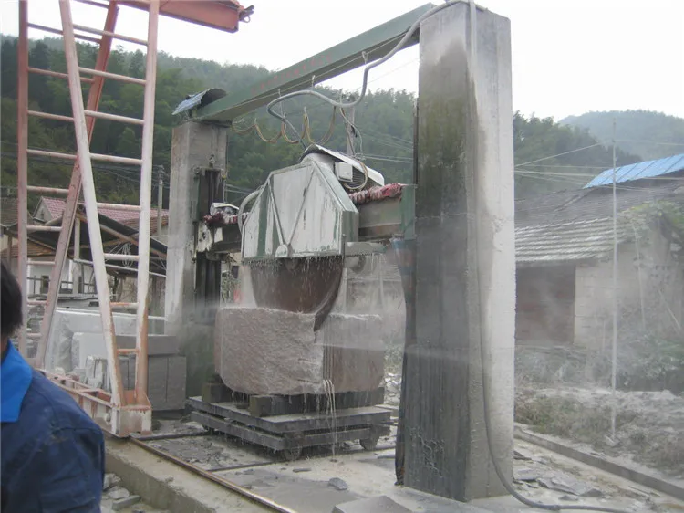 Hizar Gantry Type Single Blade Block Cutting Machine