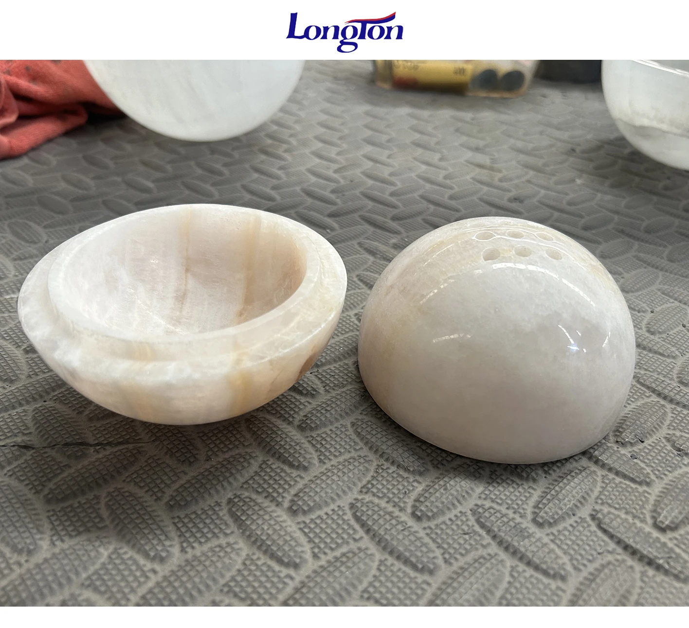 TOLIDA Bruciatore di incenso - Lega di Ainc Vintage Bianco Osso Bruciatore Essenze a Forma di Uovo con Vassoio Rimovibile per Yoga SPA Camera Da Letto Corridoio