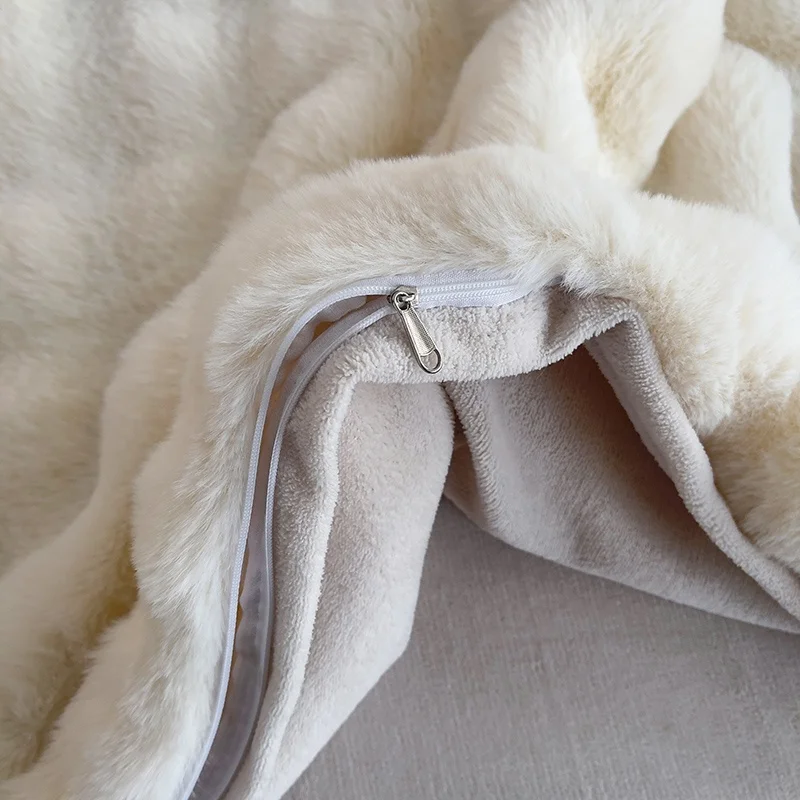 Wholesale Bed Set Luxury Modern Style Soft Long Plush Bed Set Fluffy Cozy Four Pieces Bedding