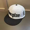 Compton blanco de frente plano