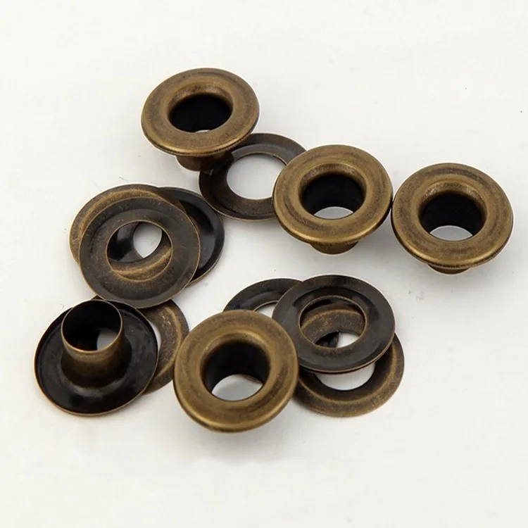 eyelets 11.JPG